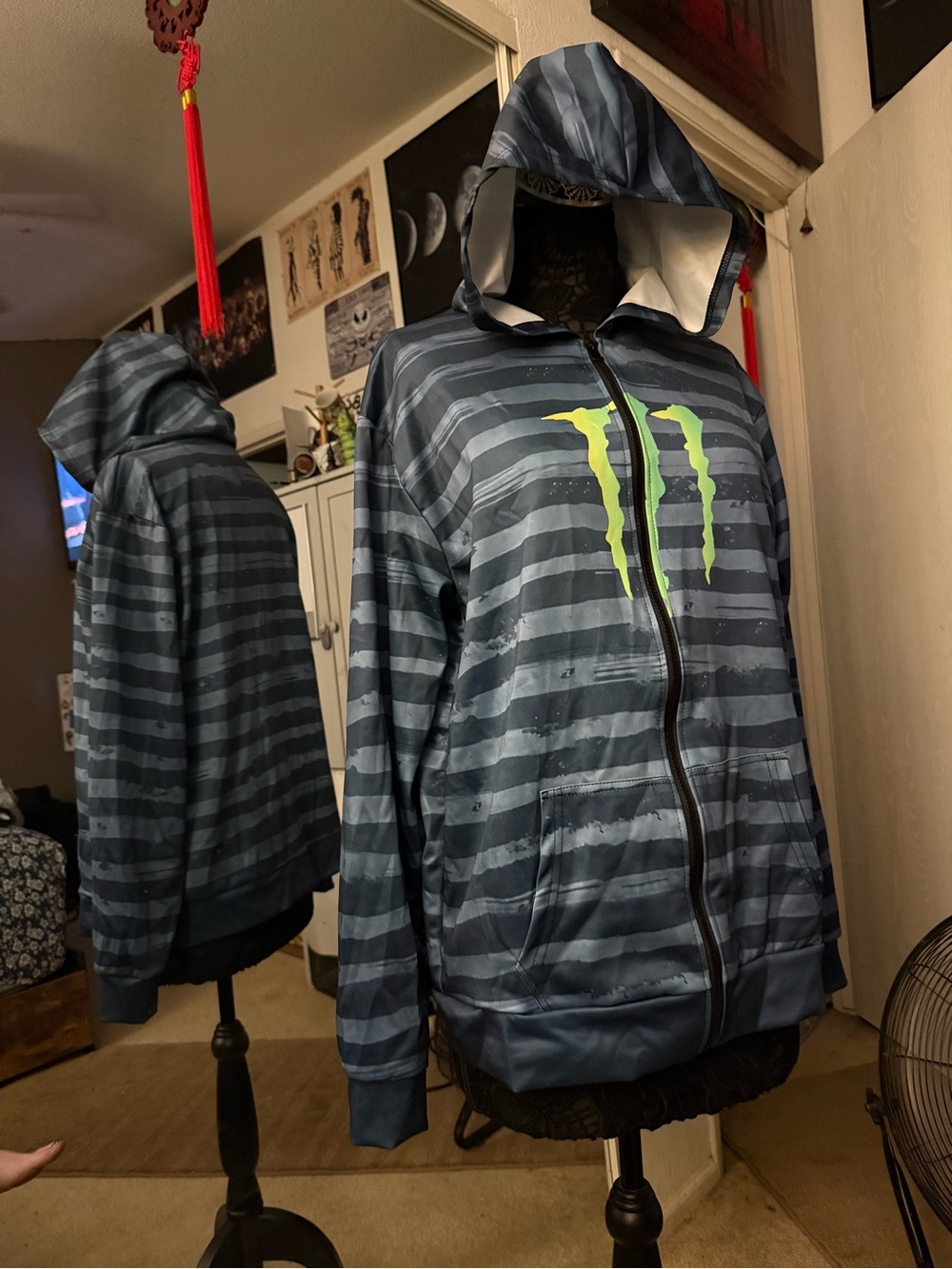 NEW in bag Monster Energy Navy Striped Zip Hoodie (no drawstring style) Men’s L